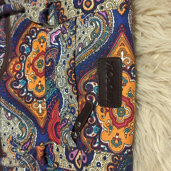 Kind Folk yoga matt bag with yoga strap - Picture 2 of 4